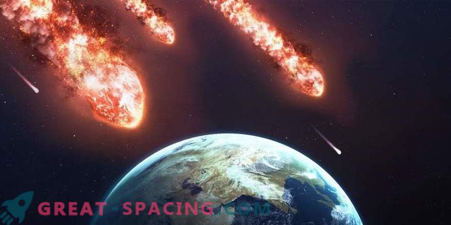 НАСА предупредува: 3 големи астероиди се приближуваат кон Земјата