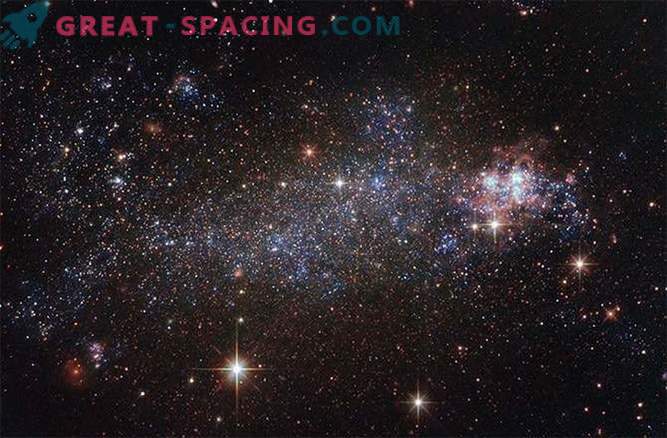 Хабл ја гледа неверојатната неправилна галаксија