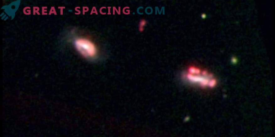 Неусовршени џуџести галаксии се криеја во мали кластери