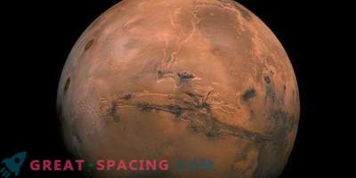 Самоодни ровови кои ја истражуваат мароканската пустина за идно истражување на Марс