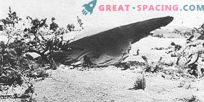 Инцидент на Розвел - 1947 година Уфолозите се сигурни дека војската го скрила уништениот туѓиот брод