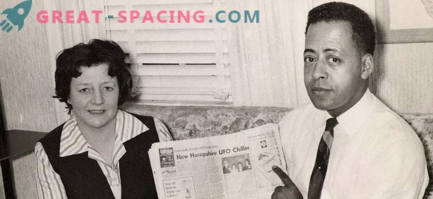 Уфолозите го нарекуваат Бети и Барни Хил првата двојка киднапирана од странец