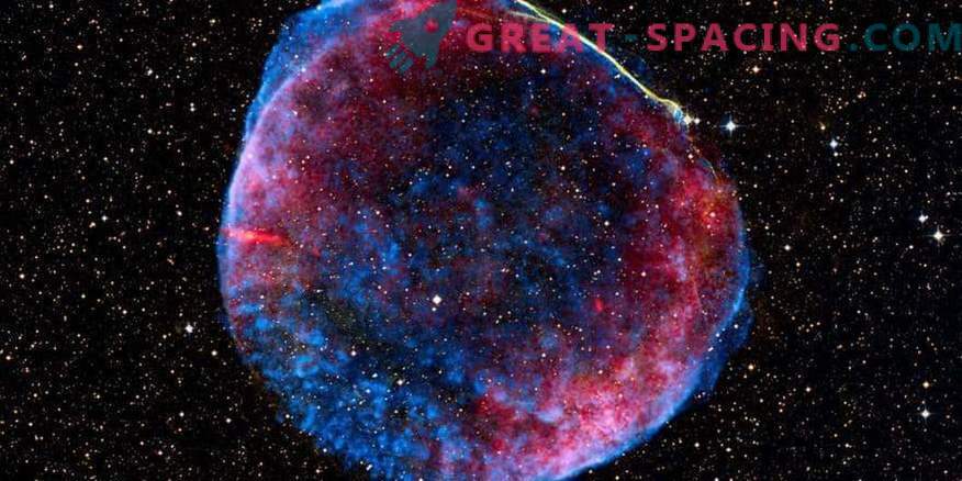 Предвесник на супернова Тичо не беше црвена и светла