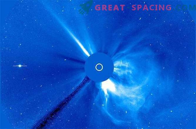 Чудни и неверојатни SOHO Observations: Слики