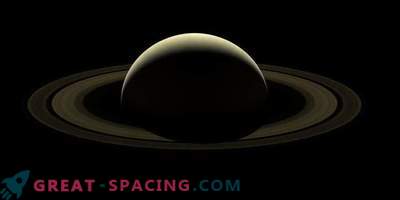 Kompozīta Cassini attēls: atvadu ar Saturnu