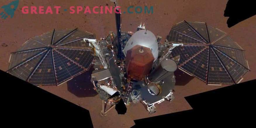 Прво самоуправа од InSight Марс Земјиште слетување