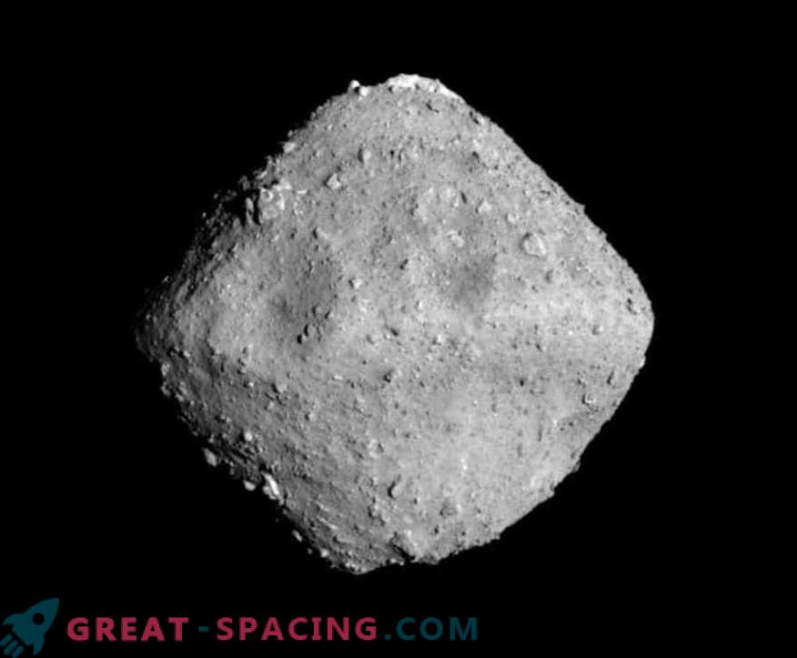Hayabusa-2 ќе се обиде да ја искористи првата примерок од астероид следниот месец.