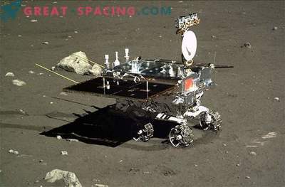 Il rover lunare cinese rivela una storia sorprendentemente complessa della luna.
