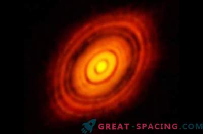 Exopianets scoperti nel disco protoplanetario di una giovane stella