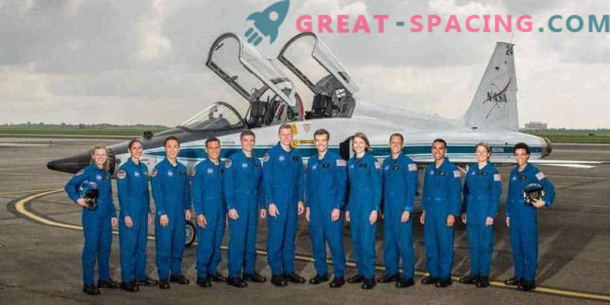 Десетина нови астронаути се избрани во НАСА