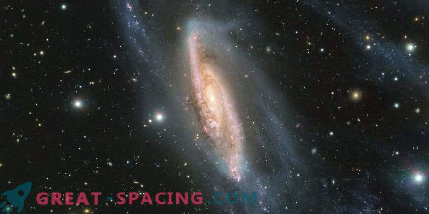 Галактички бисер: NGC 3981 зачудувачки детали