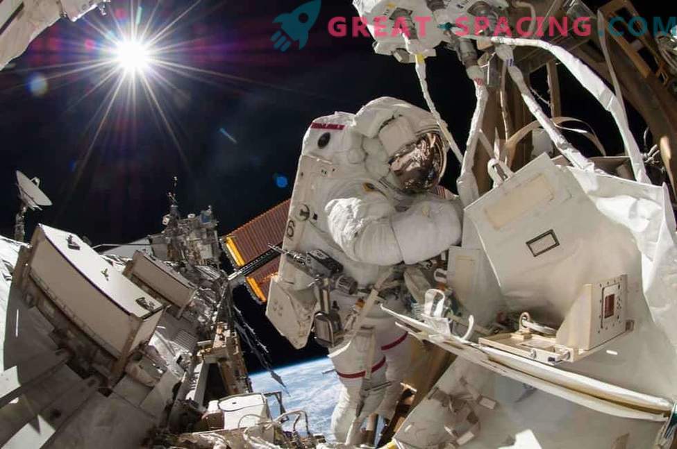 Фасцинантно вселенско летало на вселенската станица: слика