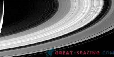 Мистериозни прстени на Сатурн