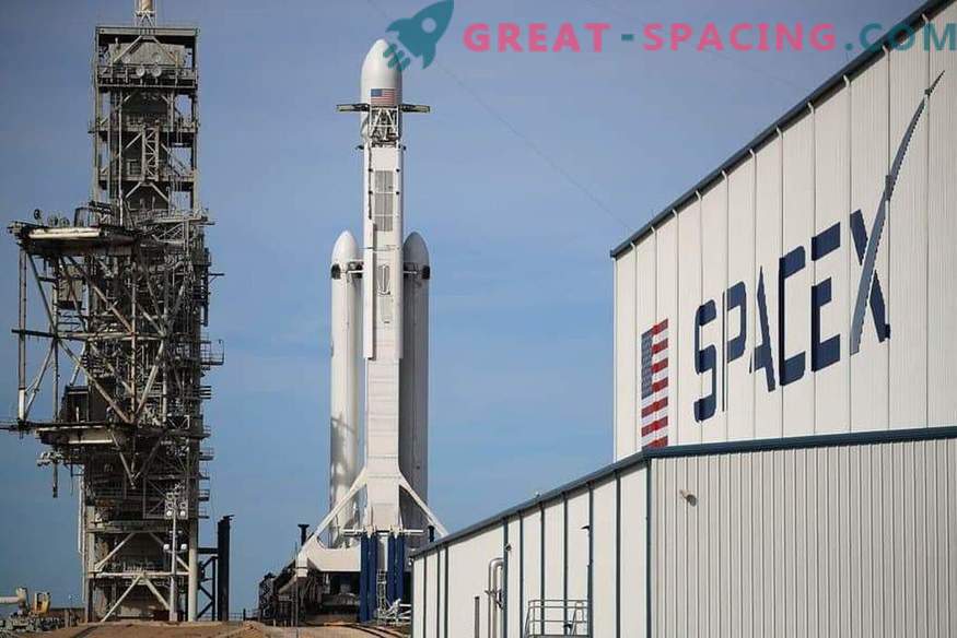 SpaceX планира да ја лансира ракетата Falcon Heavy по втор пат