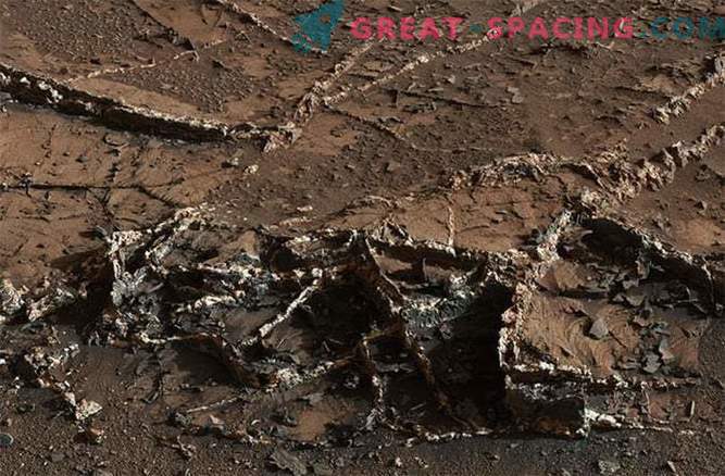 Студии за античките води на Марс од страна на роузерот Куриозитет: слика