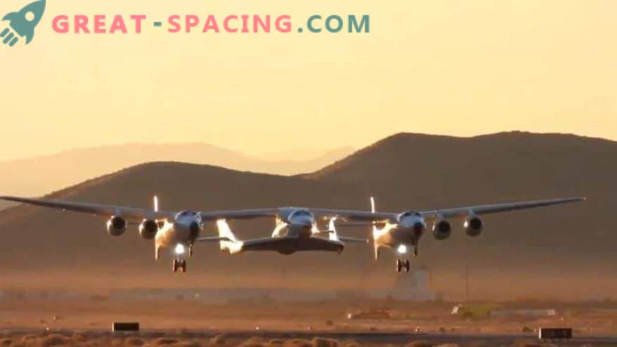 Вселенскиот туризам се приближува! SpaceShipTwo тргна на историски тест лет