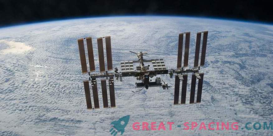Воздушниот притисок на вселенската станица е вратен после протекување