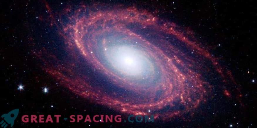 Фотографија на галаксиите на Хабл ја покажува визијата за просторот пред 25 години