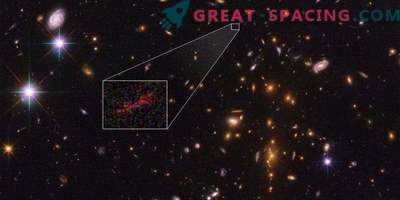 Хабл и Спицер се комбинираат за да добијат подобра слика за далечна галаксија