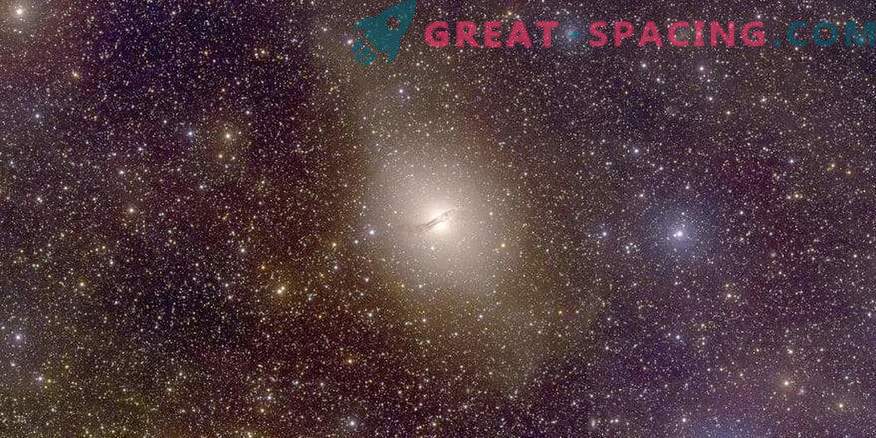 Далечната галактичка група не се вклопува во космолошки модели