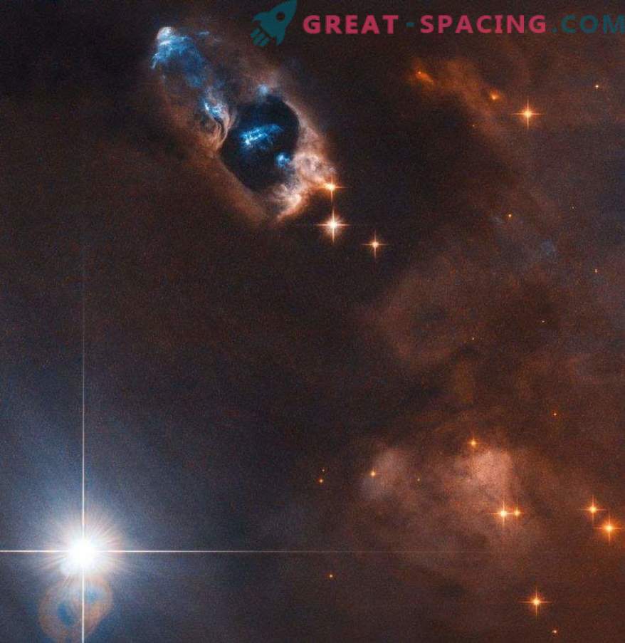 Телескопот Хабл фаќа гасни објекти во близина на ѕвездата на новороденото