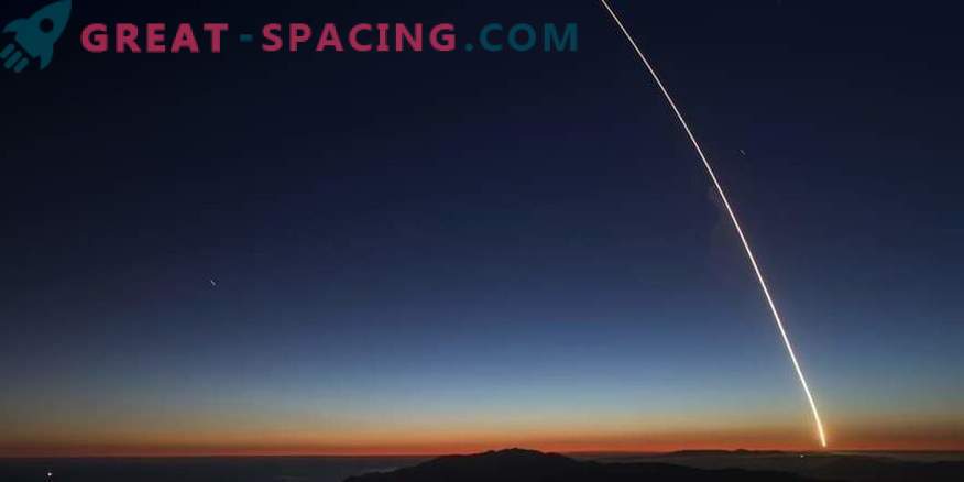 SpaceX успеа да стави 12.000 сателити во орбитата