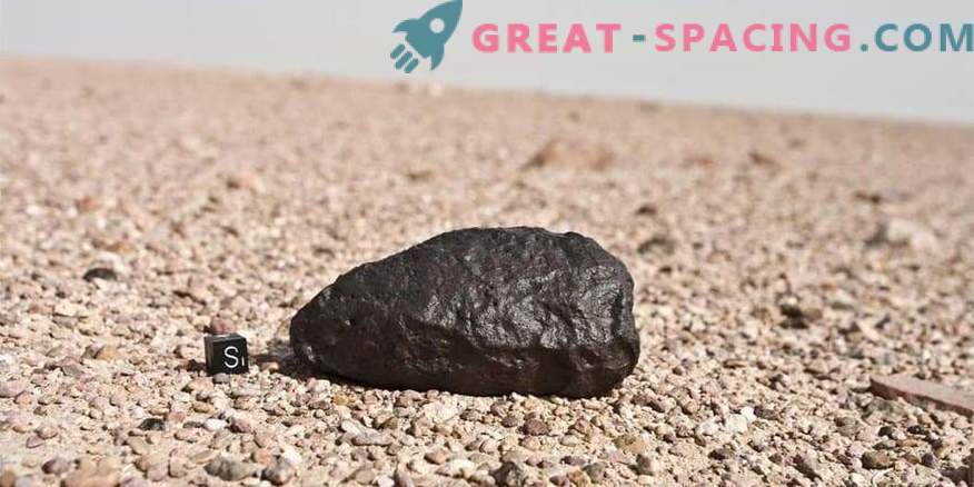 Стара прашина се наоѓа на метеорити почесто отколку што се верува