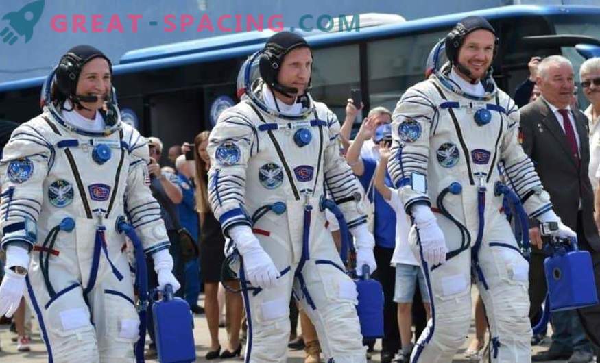 Астронаутите се вратија од ISS на Земјата